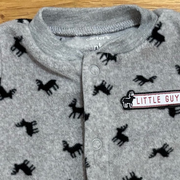 🌟3/$15🌟 Carter’s Newborn Fleece Onesie Moose Pattern - Picture 3 of 7
